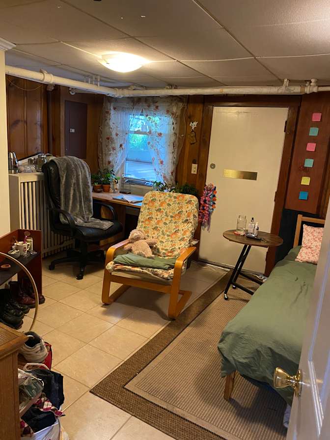 Wakana's room