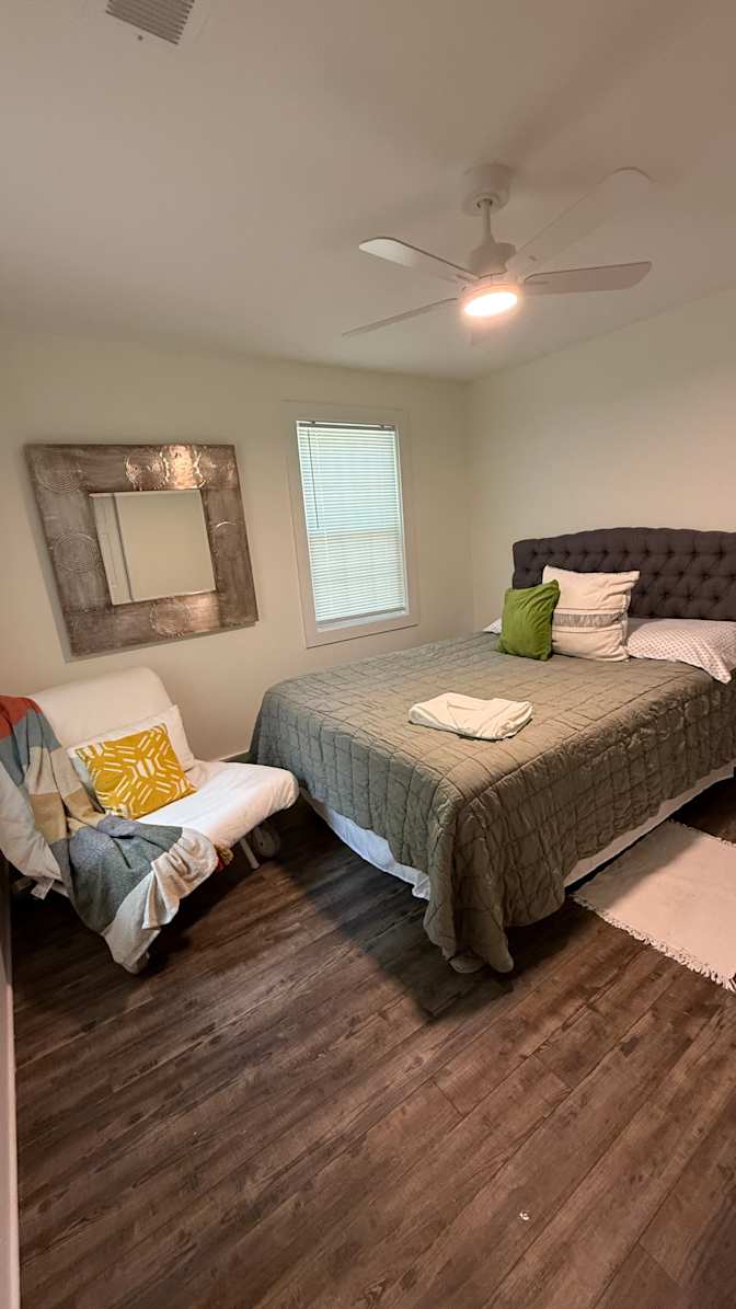 Elsa Mendez's room