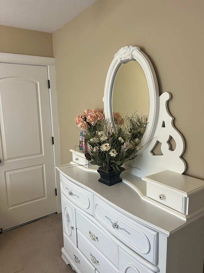 Gayle's room