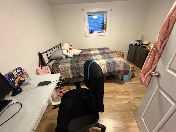 Smriti Das's room