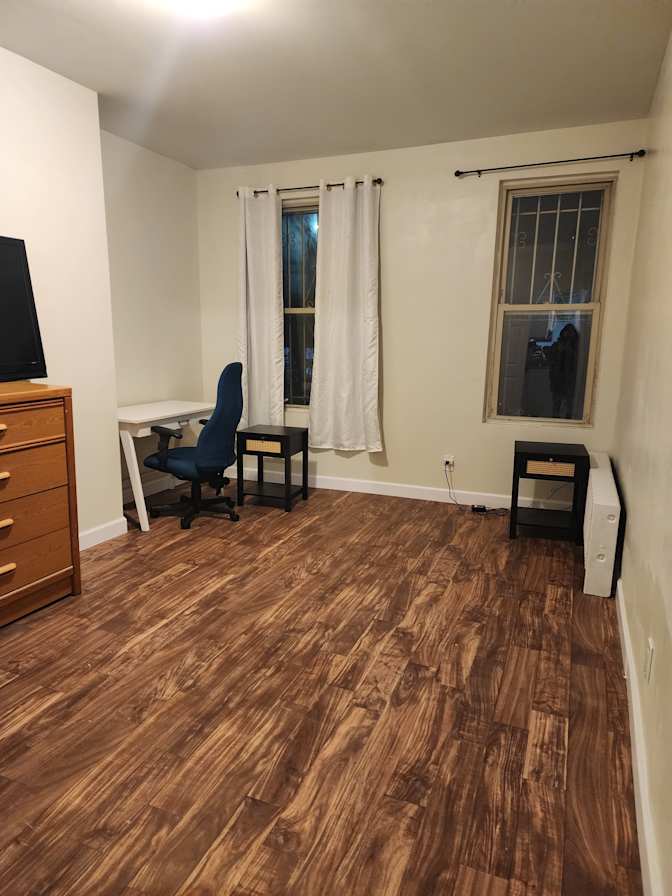 Eddie's room