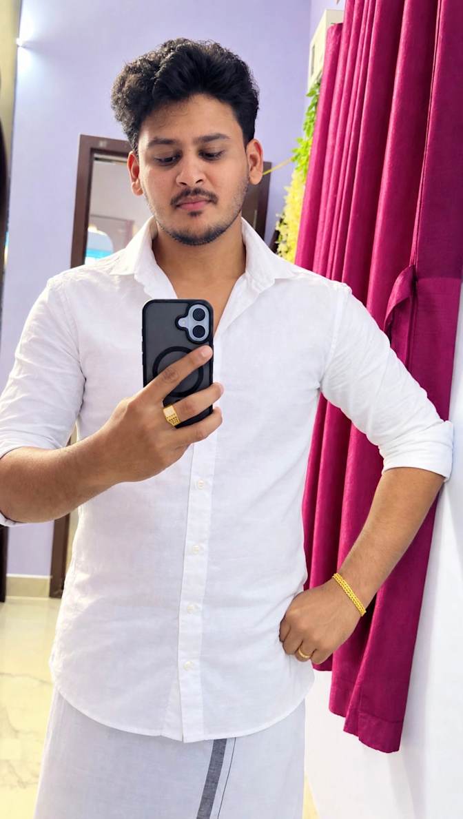 Manoj's room
