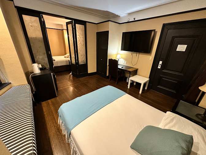 Husyar Koleoglu's room