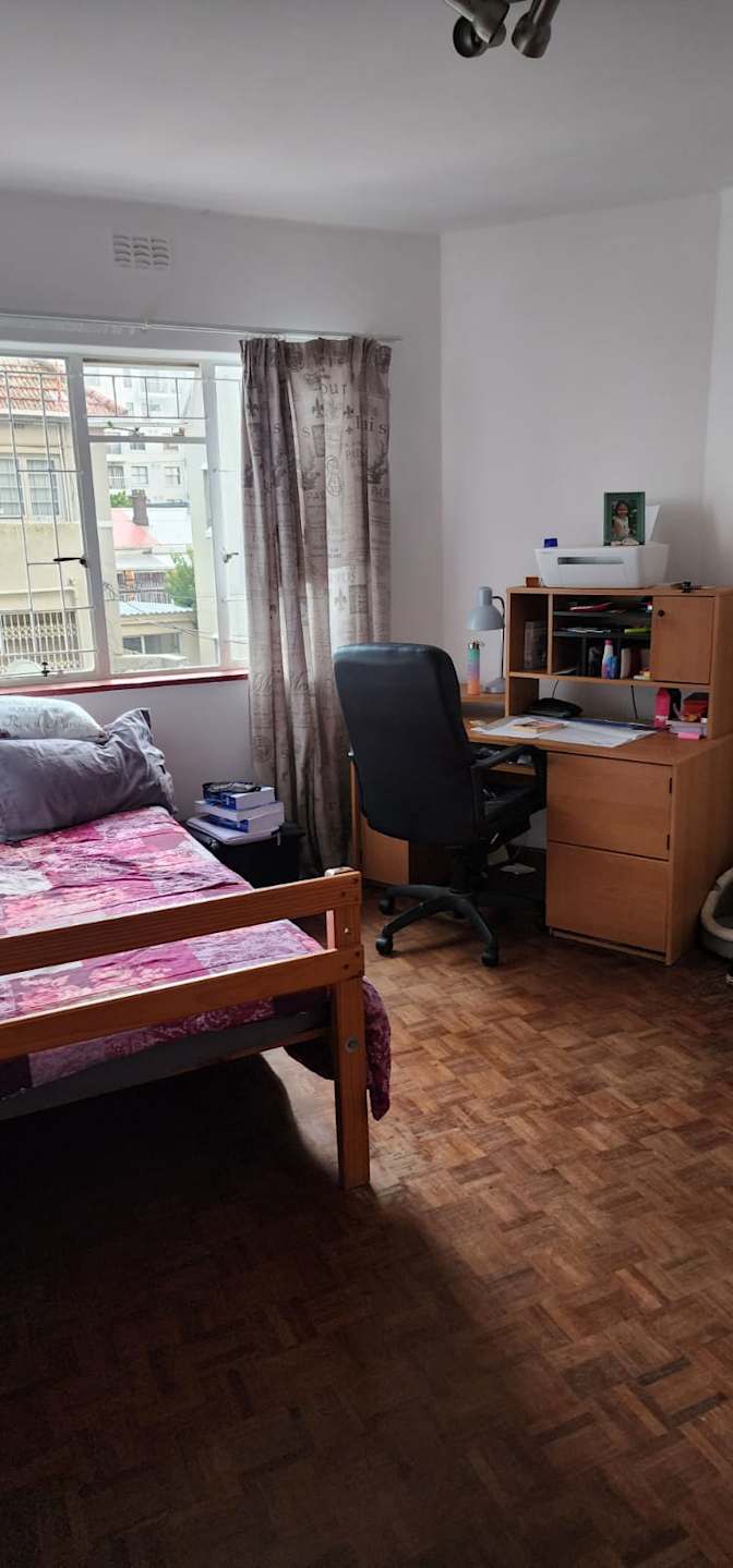 Fuzlin's room
