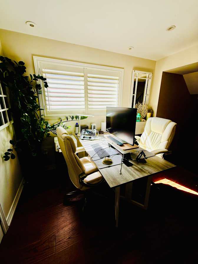 Stephen's room
