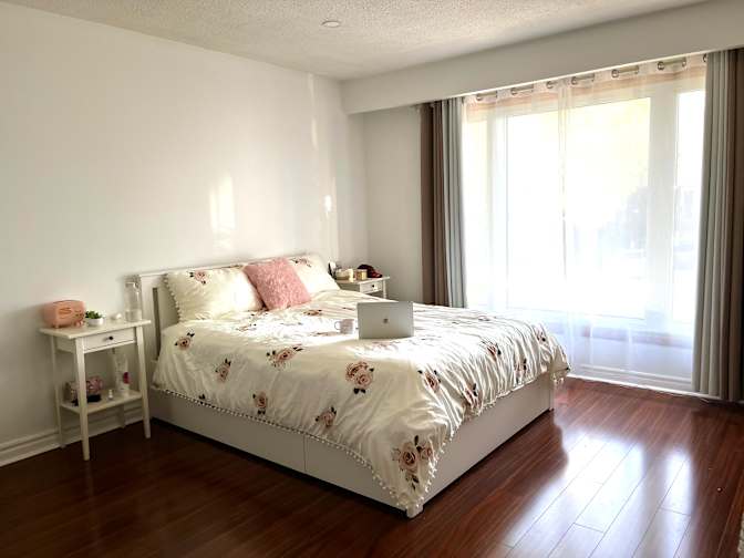 Tript's room