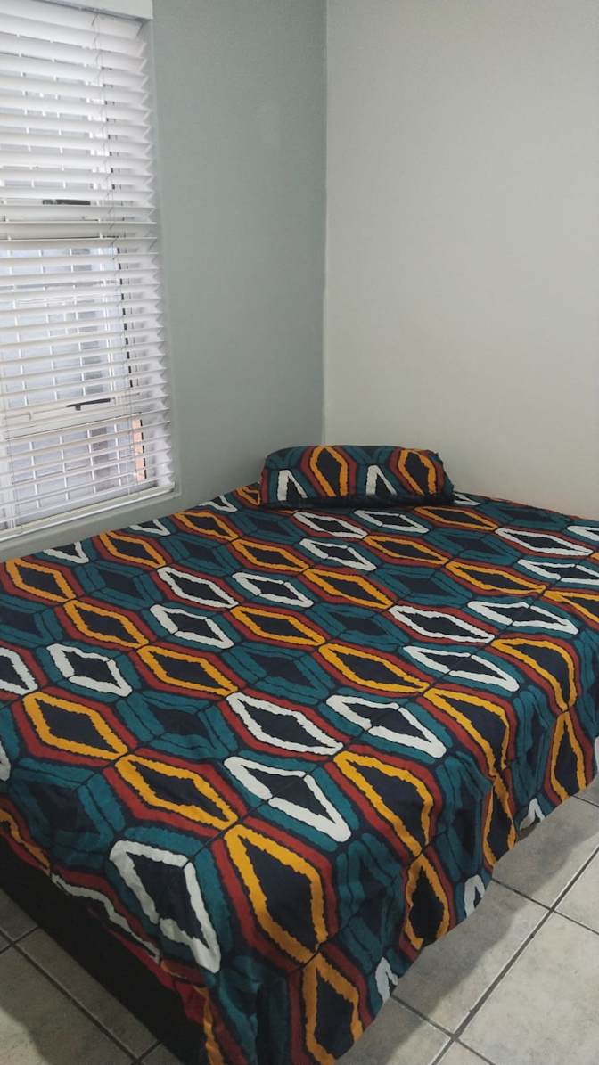 Donovan's room