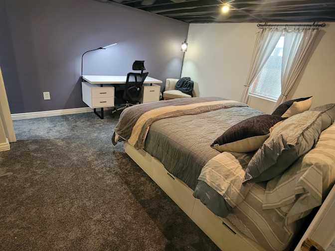 Kara's room