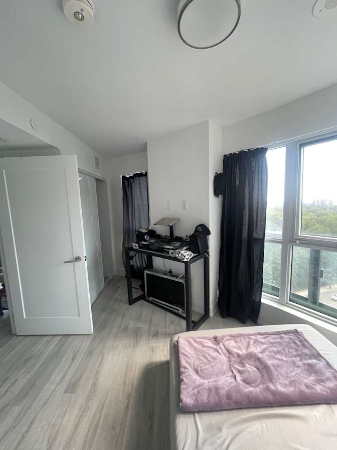 Alejandro's room