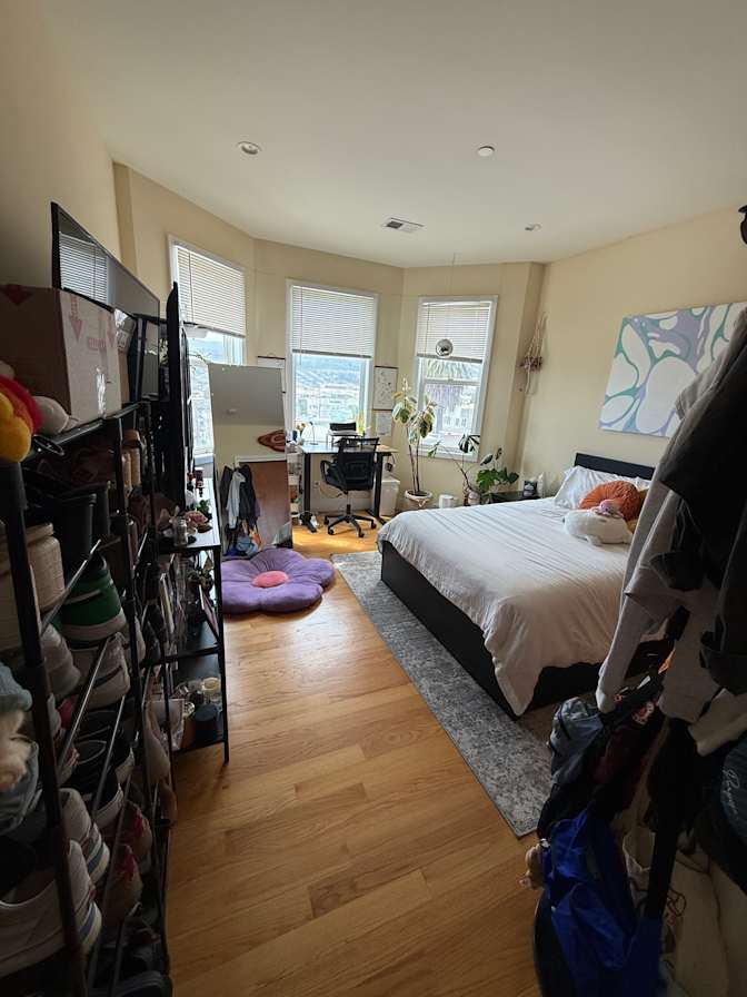 Tsehay Senghor's room