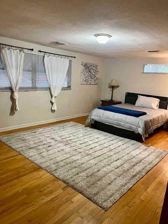T.'s room