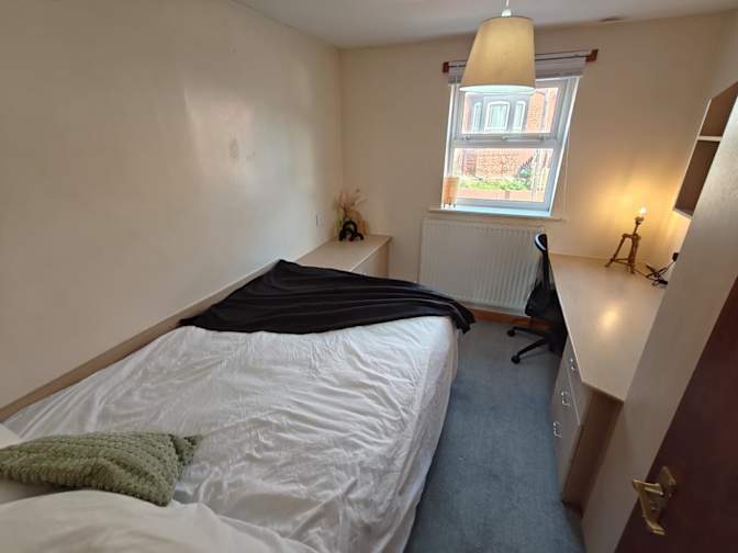 Dawnvale Estates's room