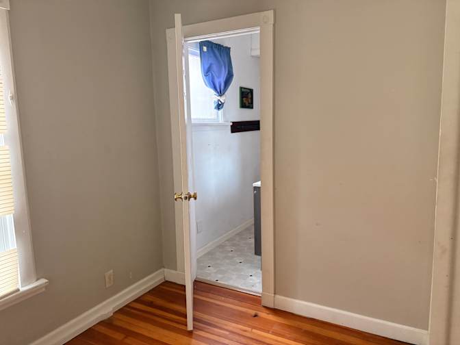 Delena's room