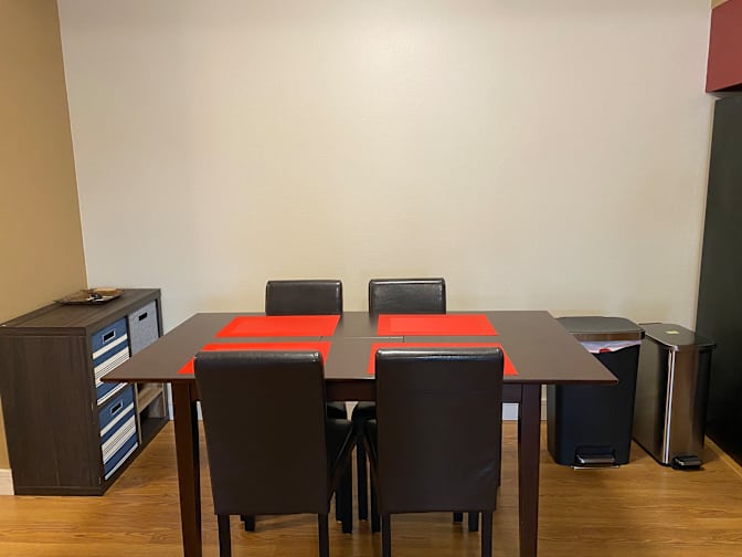 Morelle's room