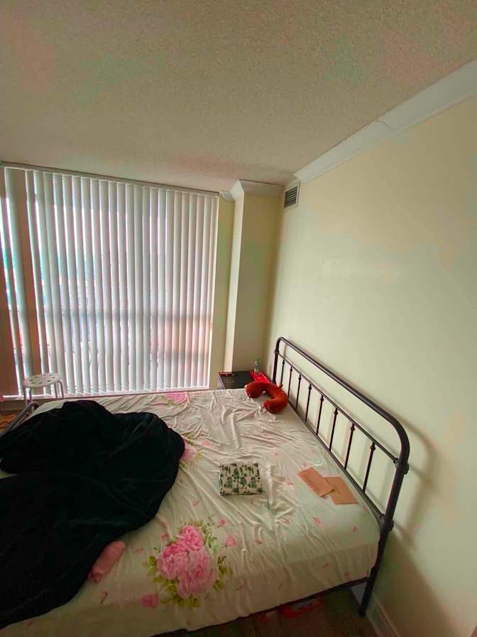Alejandro's room