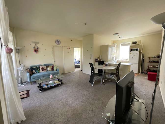 Sandy's room