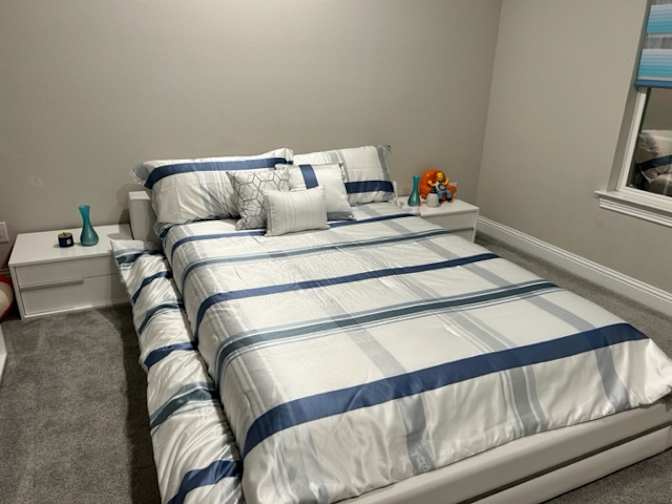 Noshad's room