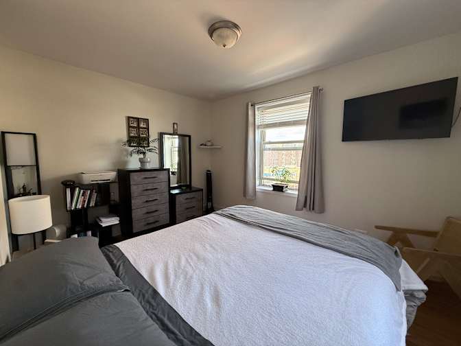 Kaveri's room