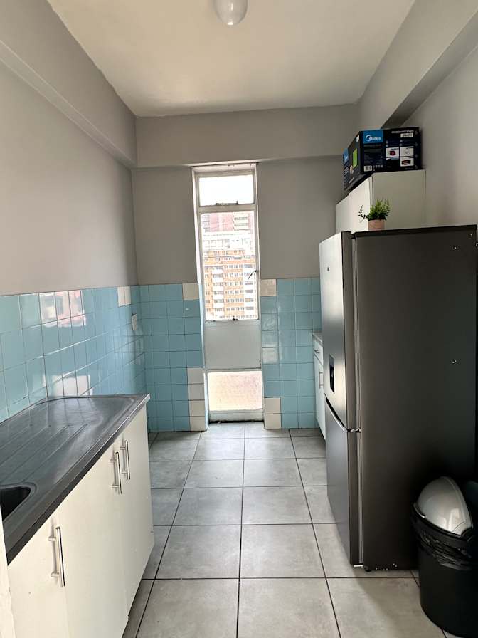 Sisonke's room