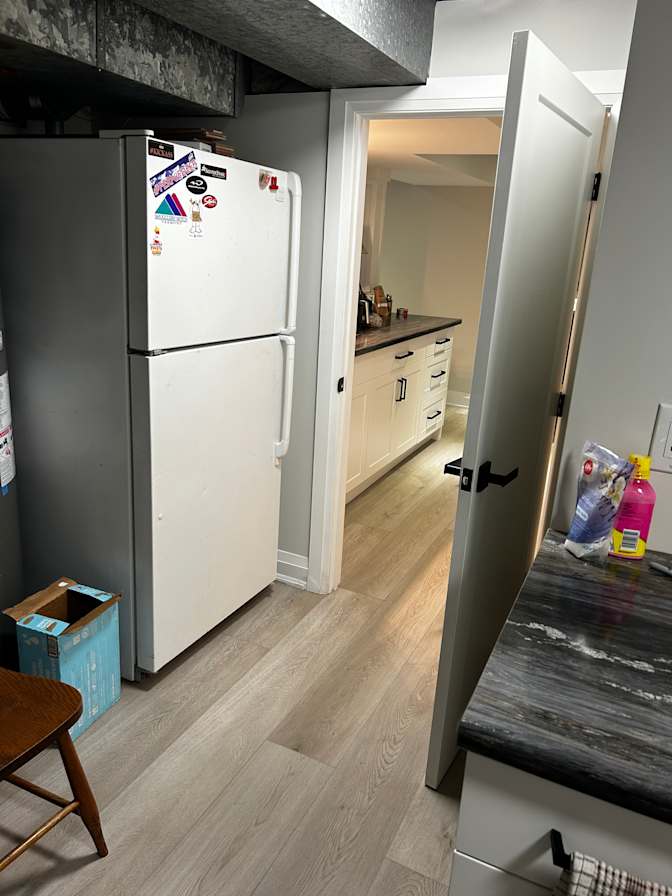 Thomas's room