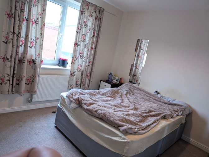 Emilia's room
