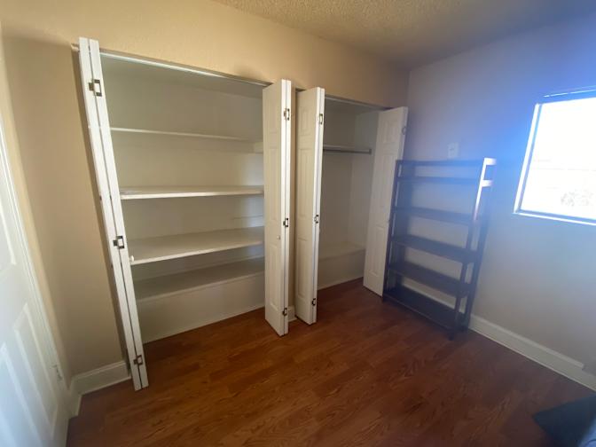 CHRISTIAN's room