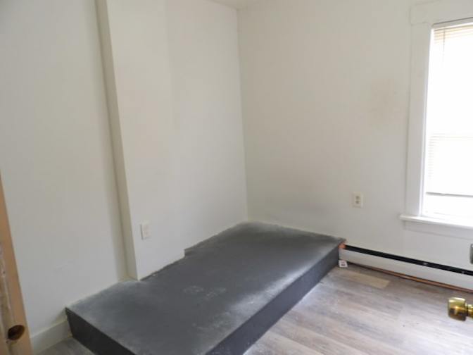 Leasing Buffalo's room