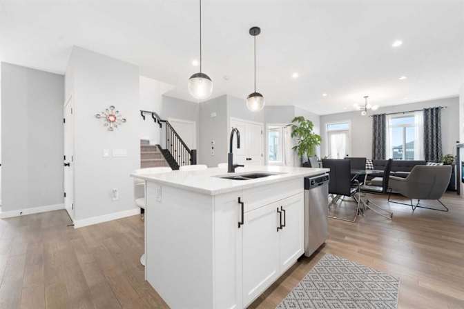 Meng Qiong Huang's room