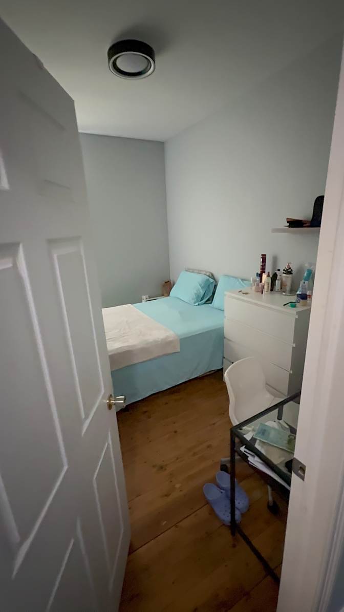 Sam's room