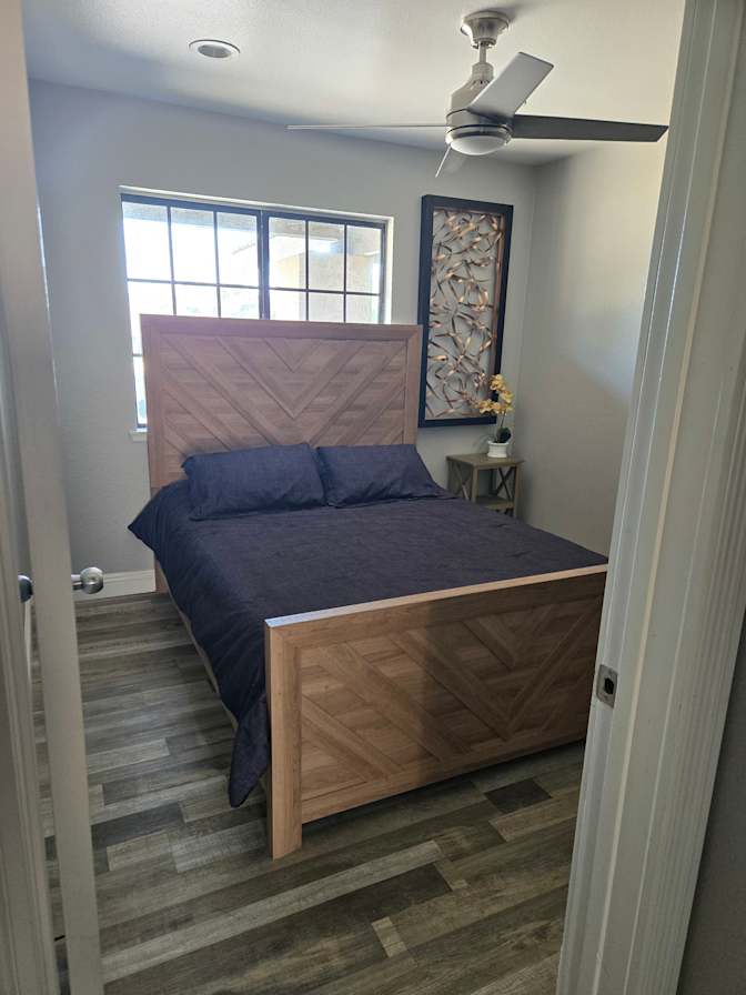 Maria L's room
