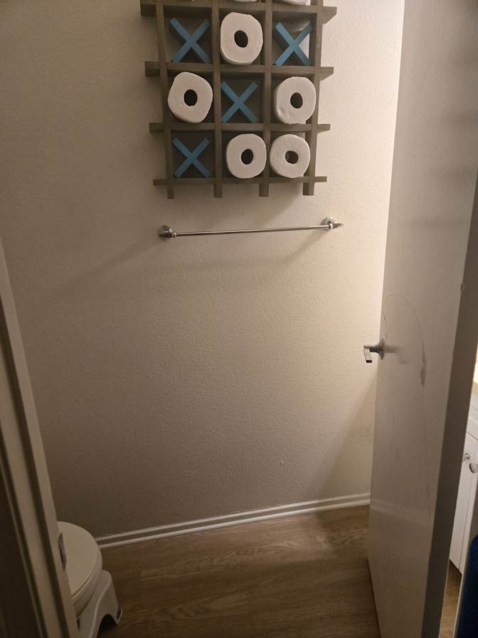 Alu's room