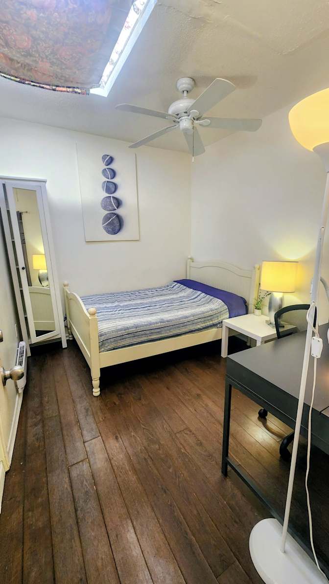 Laure's room