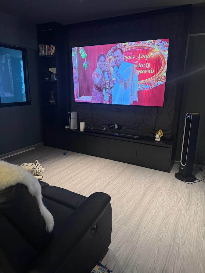 Divya's room