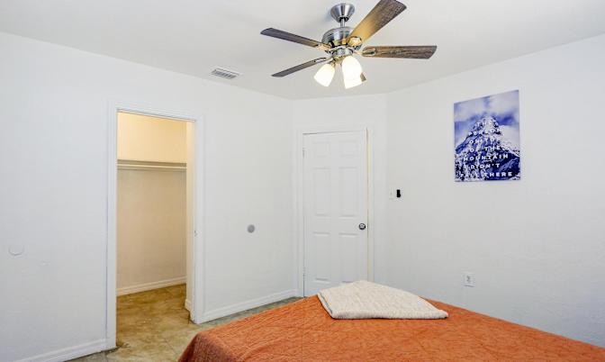 PadSplit's room