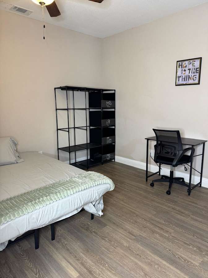 PadSplit's room