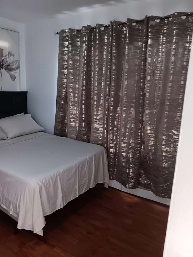 Anny's room