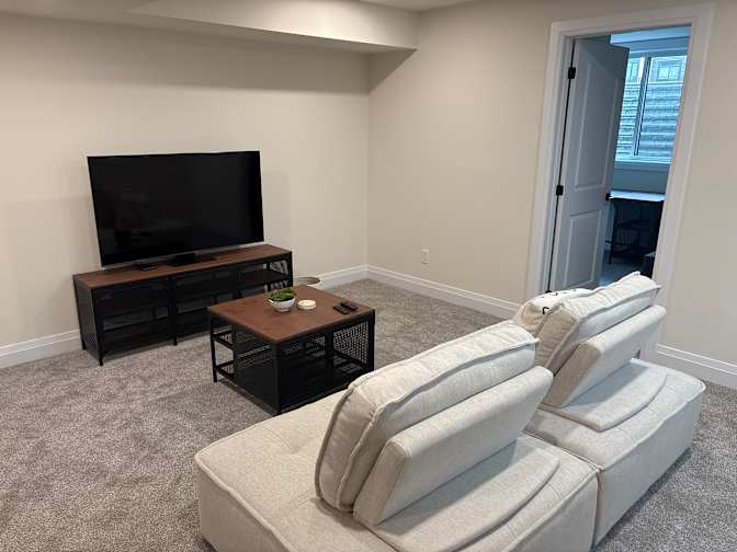 Jillian Moores's room