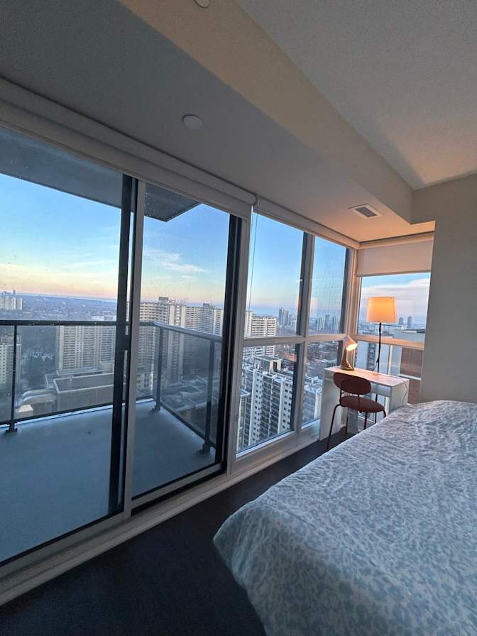 Gulden Bozbay's room