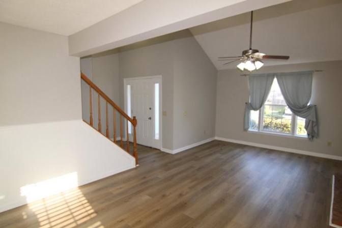 Alcove Rooms's room
