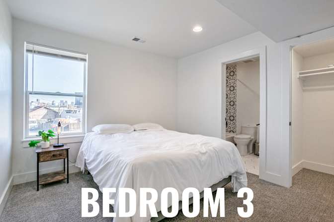 HomeCrew's room