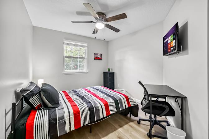 PadSplit's room