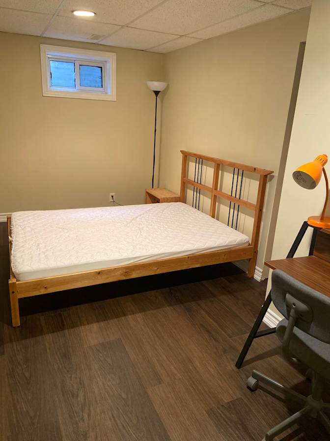 Phuong's room