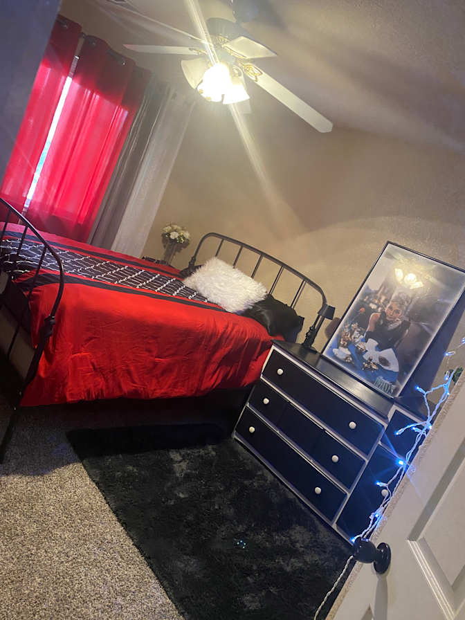 Elizabeth's room