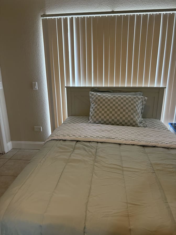 PadSplit's room