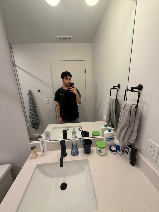 Anish Cheraku's room