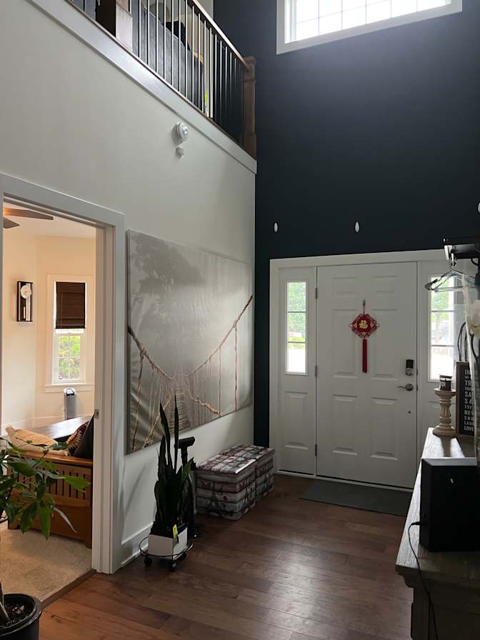 Hind's room