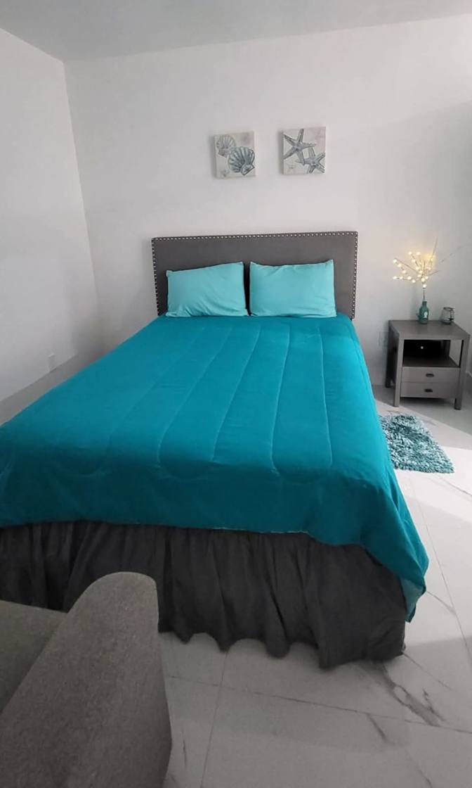 Rebeca's room