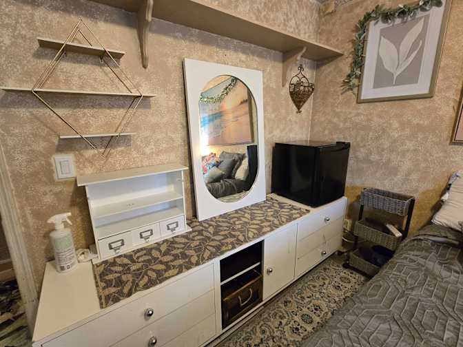 J.J.'s room