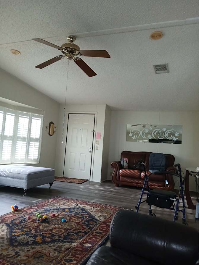 JetteMarieRose's room