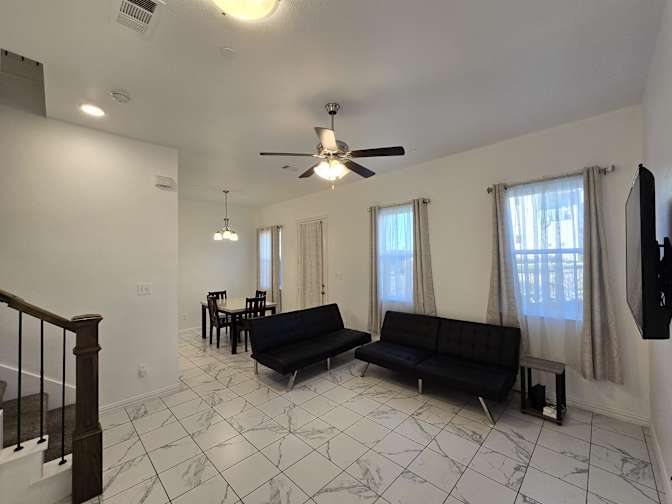 PadSplit's room